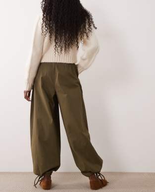 Brave Soul balloon pants in khaki