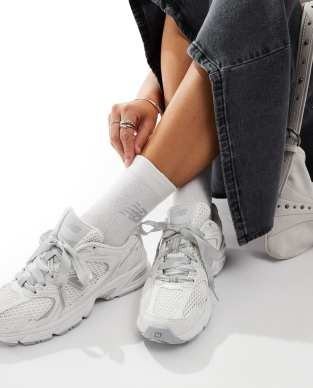 New Balance 530 sneakers with ribbon laces in silver - Exclusive to ASOS